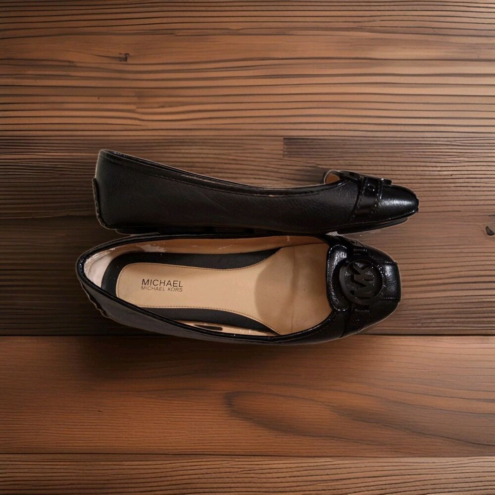 MICHAEL Michael Kors Fulton Moccasin Ballet Flats Black Leather  Size 6.5 M